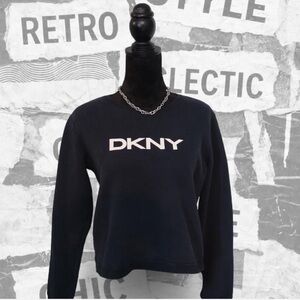 Vntage DKNY Women's Black Crewneck Sweater